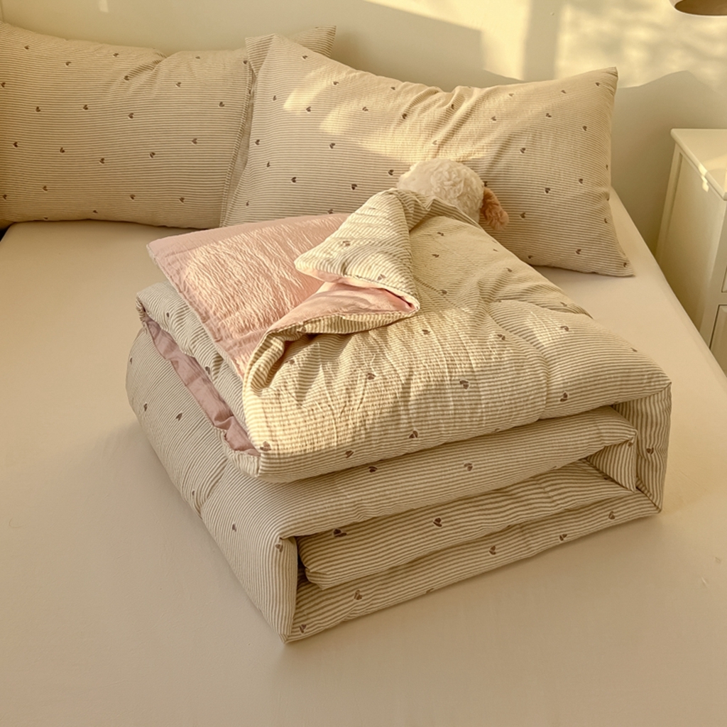 91家纺网 家纺一手货源 找家纺 韩巢家纺 2025新款A类云感双层纱夏被夏凉被空调被薄被子空调被 爱你