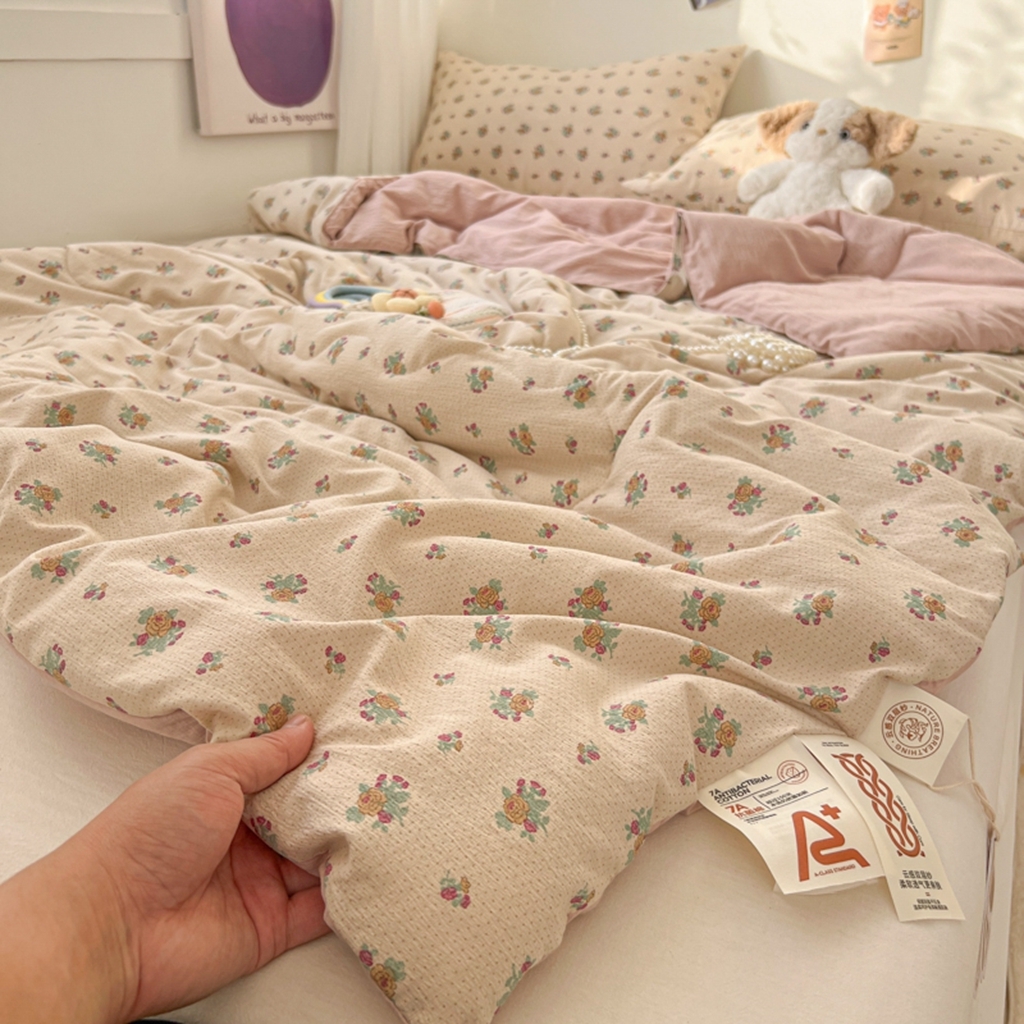 91家纺网 家纺一手货源 找家纺 韩巢家纺 2025新款A类云感双层纱夏被夏凉被空调被薄被子空调被 春芽