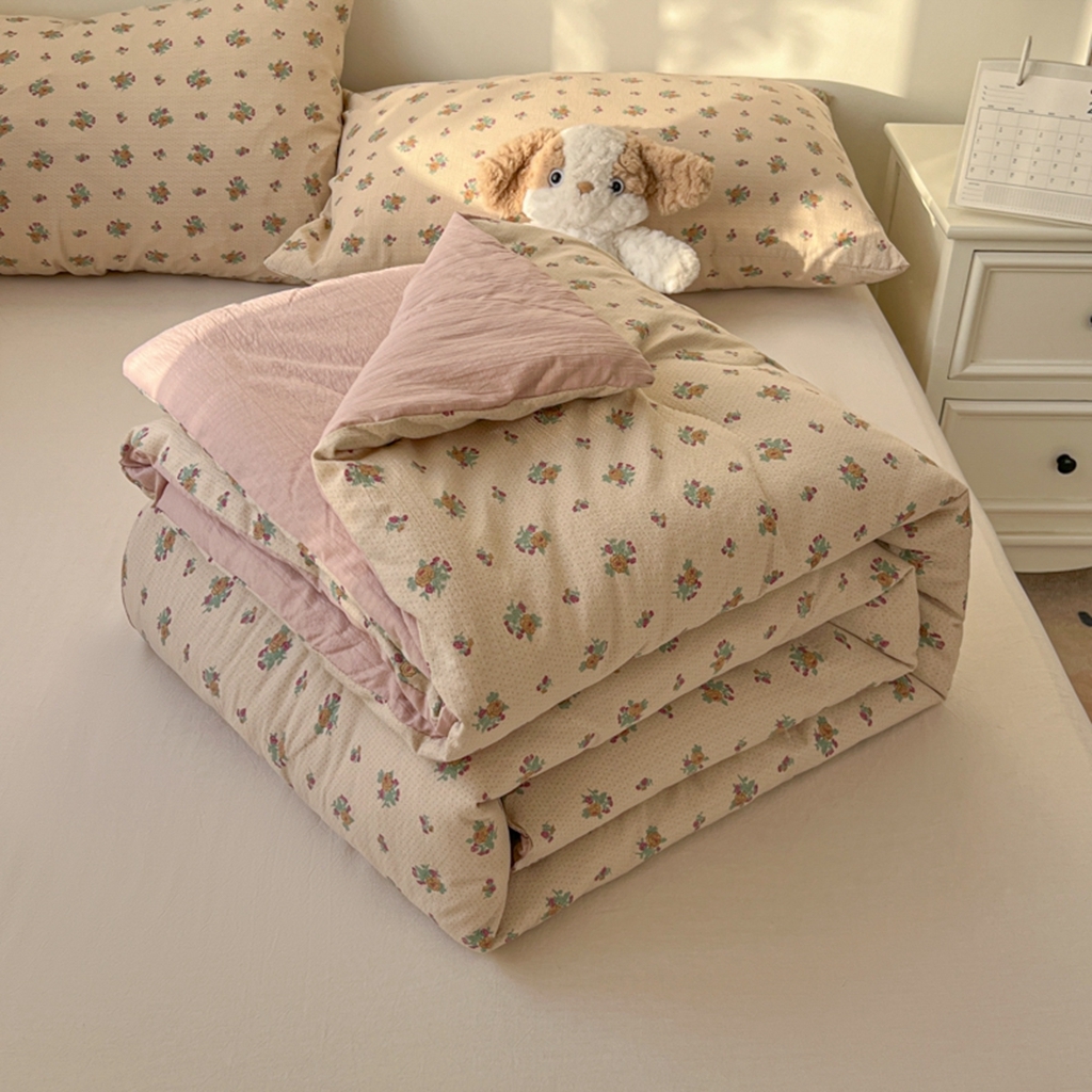 91家纺网 家纺一手货源 找家纺 韩巢家纺 2025新款A类云感双层纱夏被夏凉被空调被薄被子空调被 春芽