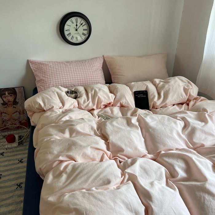 91家纺网 家纺一手货源 找家纺 蜜宿 2025新款全棉纯棉人字纹四件套-白桃卷卷 白桃卷卷（桃粉混搭粉小格）