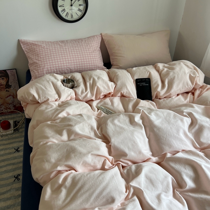 91家纺网 家纺一手货源 找家纺 蜜宿 2025新款全棉纯棉人字纹四件套-白桃卷卷 白桃卷卷（桃粉混搭粉小格）