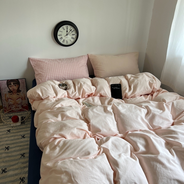 91家纺网 家纺一手货源 找家纺 蜜宿 2025新款全棉纯棉人字纹四件套-白桃卷卷 白桃卷卷（桃粉混搭粉小格）