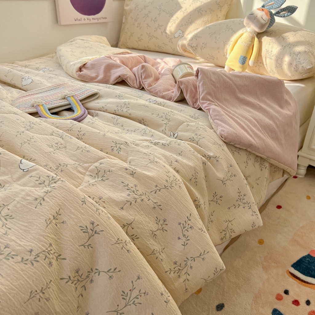 91家纺网 家纺一手货源 找家纺 韩巢家纺 2025新款A类云感双层纱夏被夏凉被空调被薄被子空调被 兔兔密语