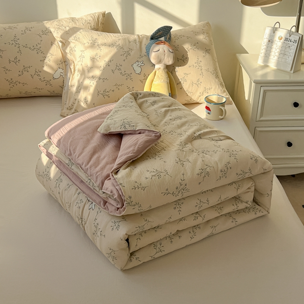91家纺网 家纺一手货源 找家纺 韩巢家纺 2025新款A类云感双层纱夏被夏凉被空调被薄被子空调被 兔兔密语