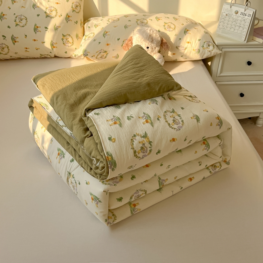 91家纺网 家纺一手货源 找家纺 韩巢家纺 2025新款A类云感双层纱夏被夏凉被空调被薄被子空调被 庄园兔
