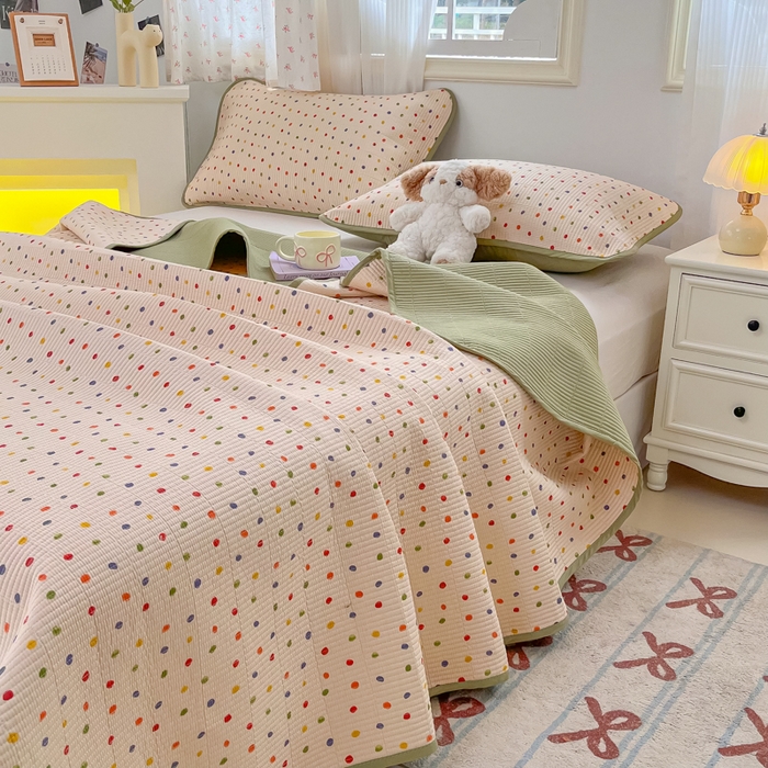 91家纺网 家纺一手货源 找家纺 慕晨 2025新款酵素砂洗双面全棉纯棉棉花单床盖 床盖单件-场景一 童话波点