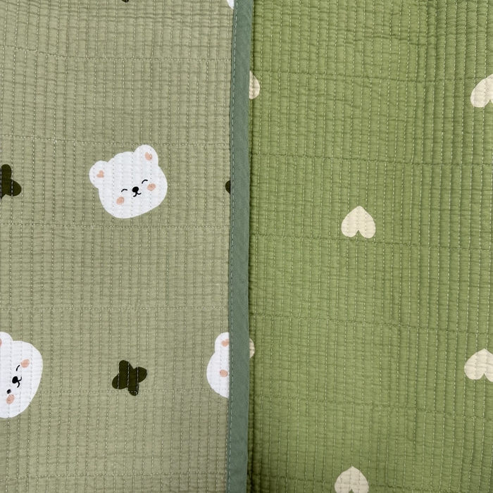 91家纺网 家纺一手货源 找家纺 慕晨 2025新款酵素砂洗双面全棉纯棉棉花单床盖 床盖单件-场景二 抹茶熊