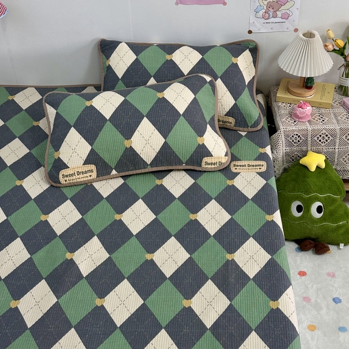 91家纺网 家纺一手货源 找家纺 慕晨 2025新款酵素砂洗双面全棉纯棉棉花单床盖 床盖单件-场景二 绅士风度