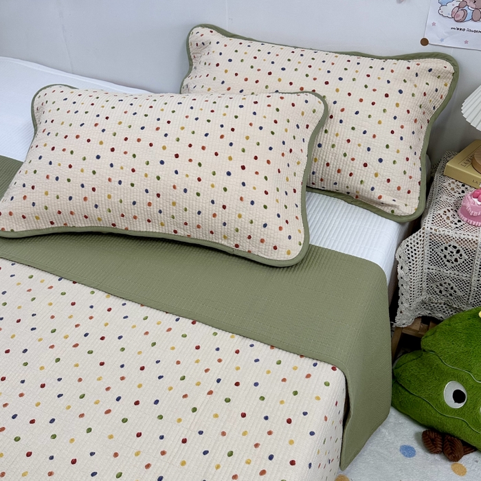 91家纺网 家纺一手货源 找家纺 慕晨 2025新款酵素砂洗双面全棉纯棉棉花单床盖 床盖单件-场景二 童话波点