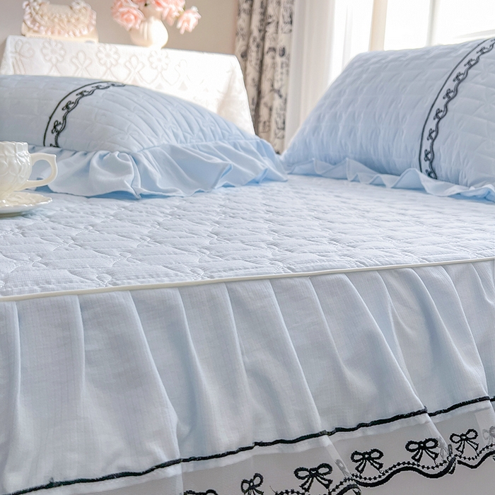 91家纺网 家纺一手货源 找家纺 麒豆豆 2025新款喜芙棉蕾丝夹棉蜜芙蕾床笠 冰清蓝