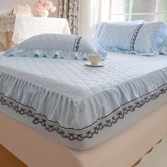 91家纺网 家纺一手货源 找家纺 麒豆豆 2025新款喜芙棉蕾丝夹棉蜜芙蕾床笠 冰清蓝