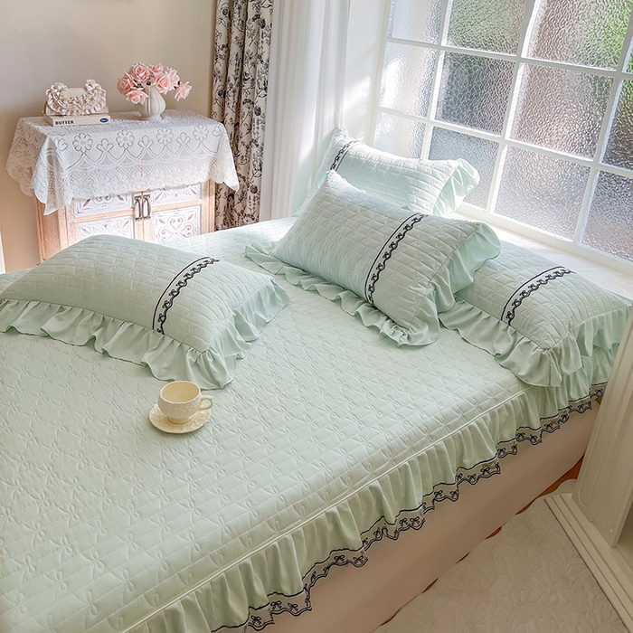 91家纺网 家纺一手货源 找家纺 麒豆豆 2025新款喜芙棉蕾丝夹棉蜜芙蕾床笠 豆蔻绿