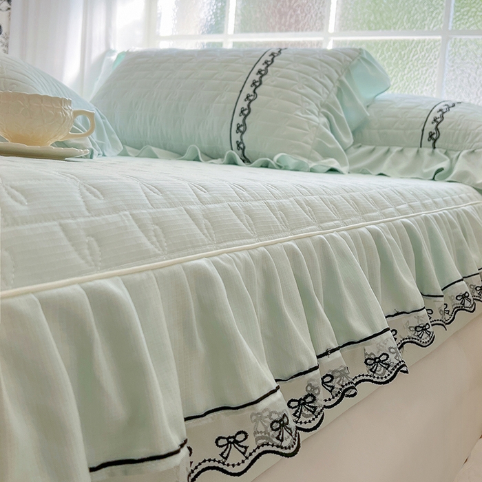 91家纺网 家纺一手货源 找家纺 麒豆豆 2025新款喜芙棉蕾丝夹棉蜜芙蕾床笠 豆蔻绿