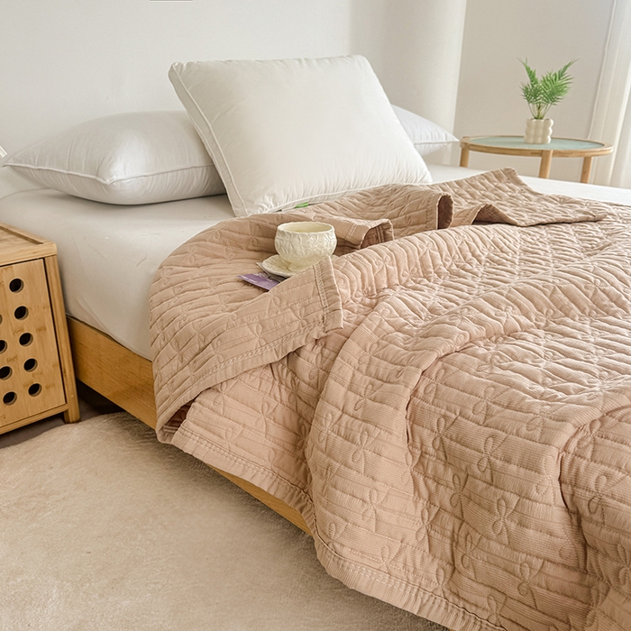 91家纺网 家纺一手货源 找家纺 梓依家纺 2025新款亲肤舒适云沙棉夏被 云沙棉-卡其