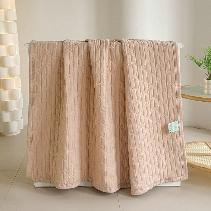 91家纺网 家纺一手货源 找家纺 梓依家纺 2025新款亲肤舒适云沙棉夏被 云沙棉-卡其