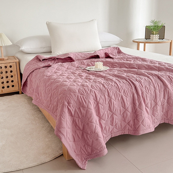 91家纺网 家纺一手货源 找家纺 梓依家纺 2025新款亲肤舒适水洗棉夏被 水洗棉-粉紫