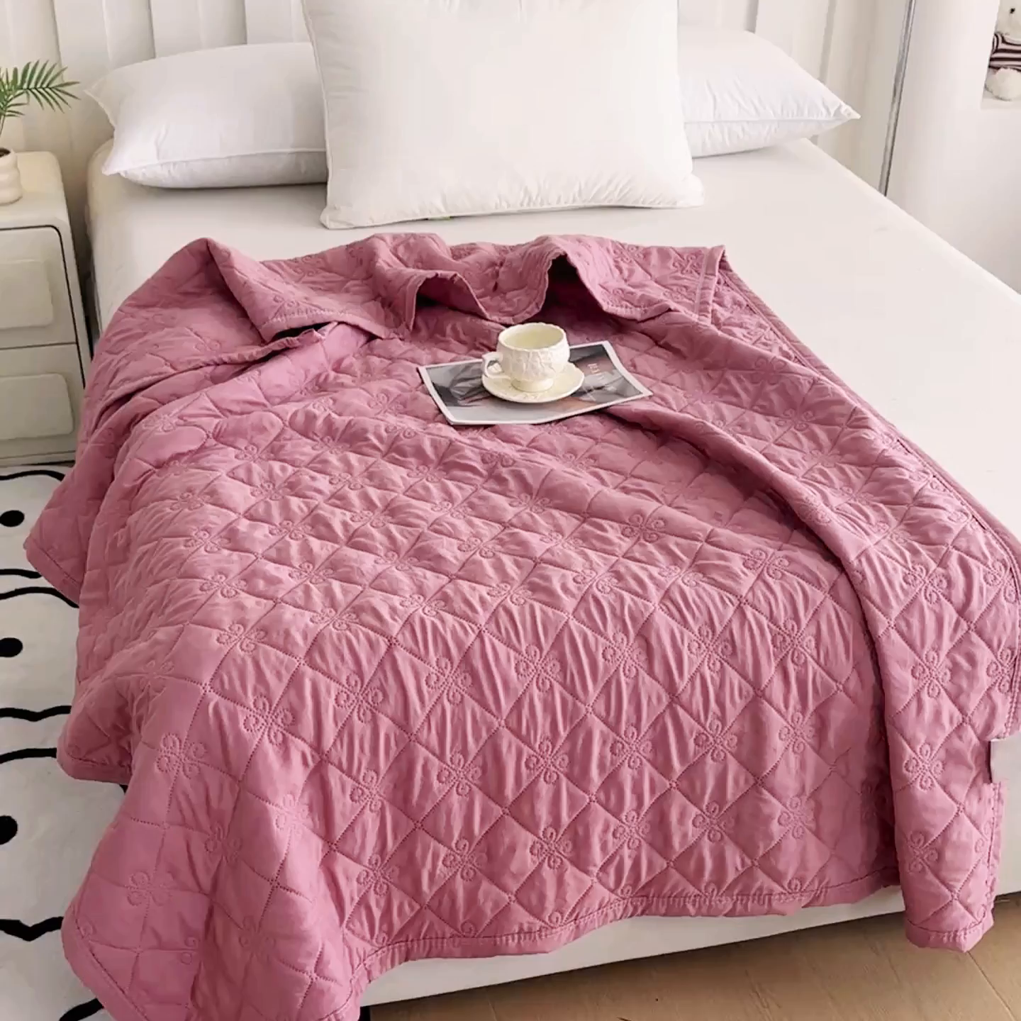 91家纺网 家纺一手货源 找家纺 梓依家纺 2025新款亲肤舒适水洗棉夏被 水洗棉-粉紫