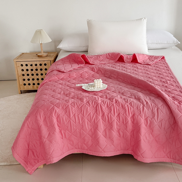 91家纺网 家纺一手货源 找家纺 梓依家纺 2025新款亲肤舒适水洗棉夏被 水洗棉-红