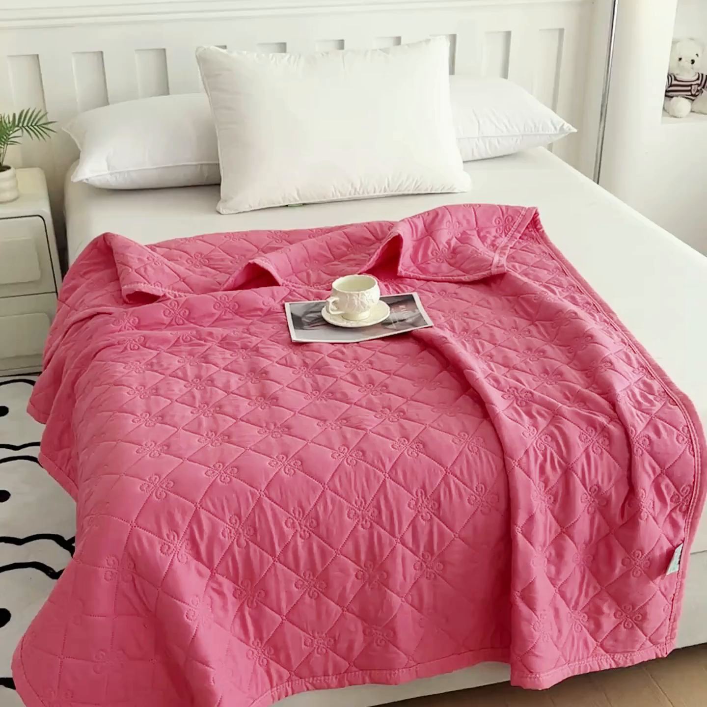 91家纺网 家纺一手货源 找家纺 梓依家纺 2025新款亲肤舒适水洗棉夏被 水洗棉-红