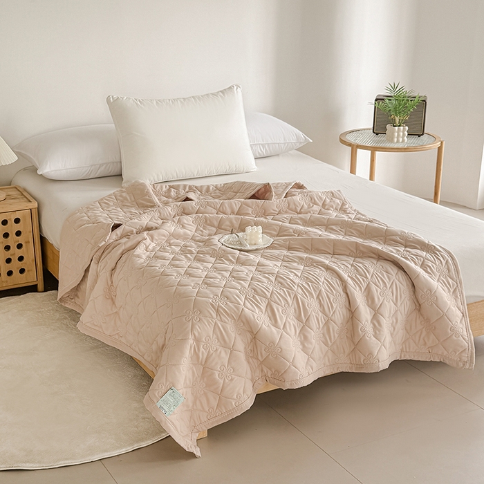 91家纺网 家纺一手货源 找家纺 梓依家纺 2025新款亲肤舒适水洗棉夏被 水洗棉-卡其