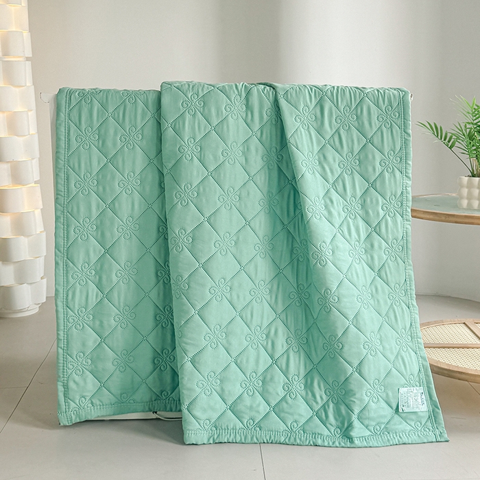 91家纺网 家纺一手货源 找家纺 梓依家纺 2025新款亲肤舒适水洗棉夏被 水洗棉-绿