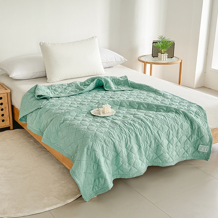 91家纺网 家纺一手货源 找家纺 梓依家纺 2025新款亲肤舒适水洗棉夏被 水洗棉-绿