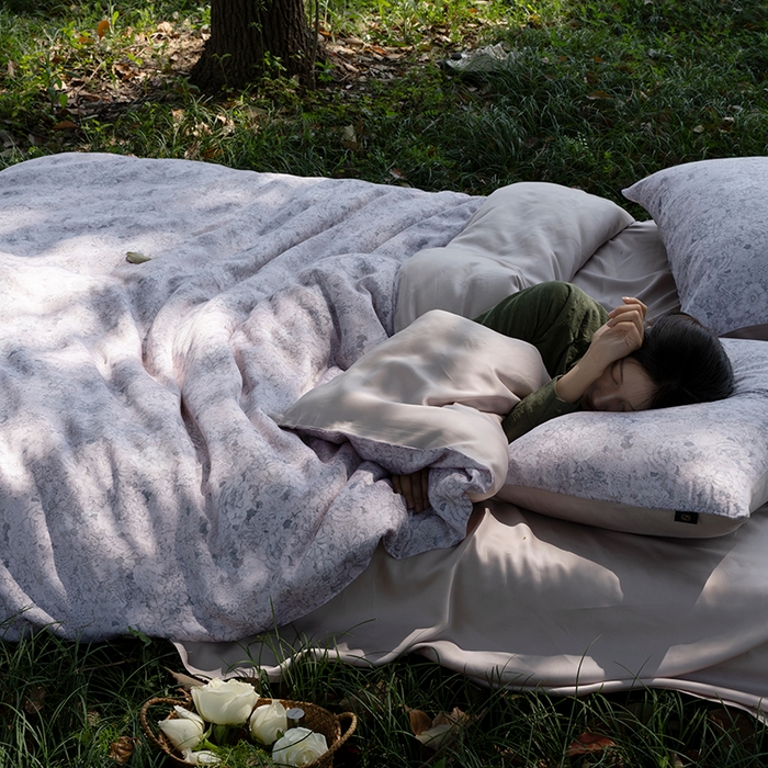 91家纺网 家纺一手货源 找家纺 禾时 2025新款60S兰精天丝数码印花四件套进口莱赛尔床品套件 安夏-粉