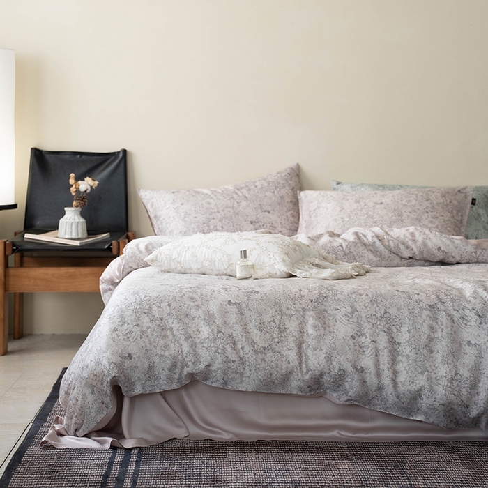 91家纺网 家纺一手货源 找家纺 禾时 2025新款60S兰精天丝数码印花四件套进口莱赛尔床品套件 安夏-灰