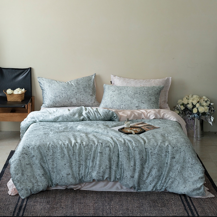 91家纺网 家纺一手货源 找家纺 禾时 2025新款60S兰精天丝数码印花四件套进口莱赛尔床品套件 安夏-绿