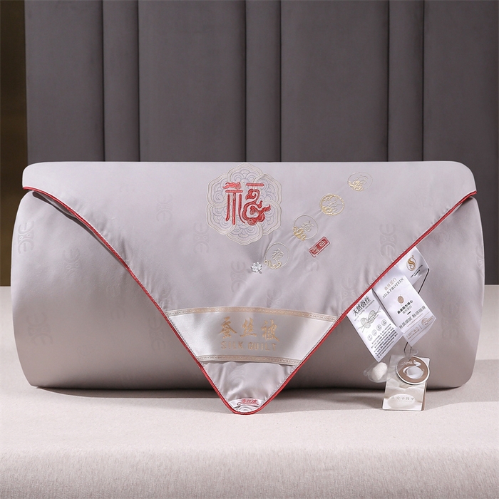 91家纺网 家纺一手货源 找家纺 芭芭棉家纺 2025春夏新款全棉纯棉百福被被子被芯 百福刺绣-灰