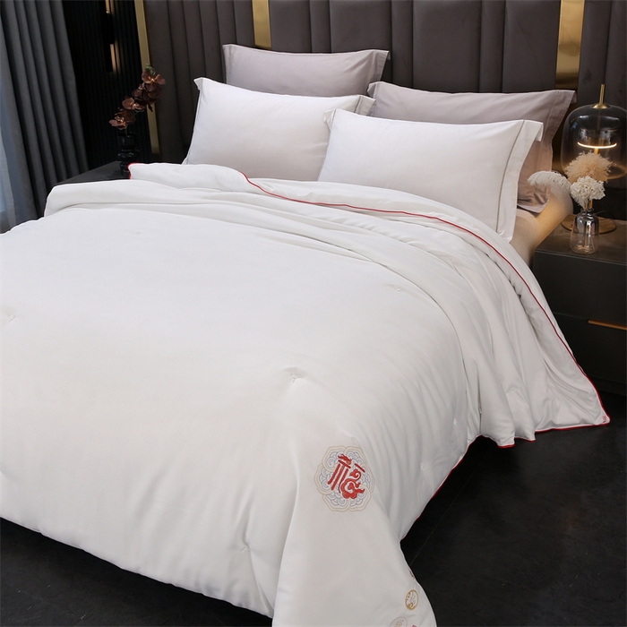 91家纺网 家纺一手货源 找家纺 芭芭棉家纺 2025春夏新款全棉纯棉百福被被子被芯 百福刺绣-白