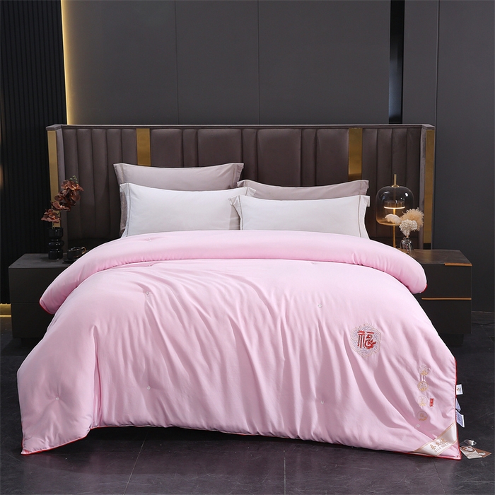 91家纺网 家纺一手货源 找家纺 芭芭棉家纺 2025春夏新款全棉纯棉百福被被子被芯 百福刺绣-粉