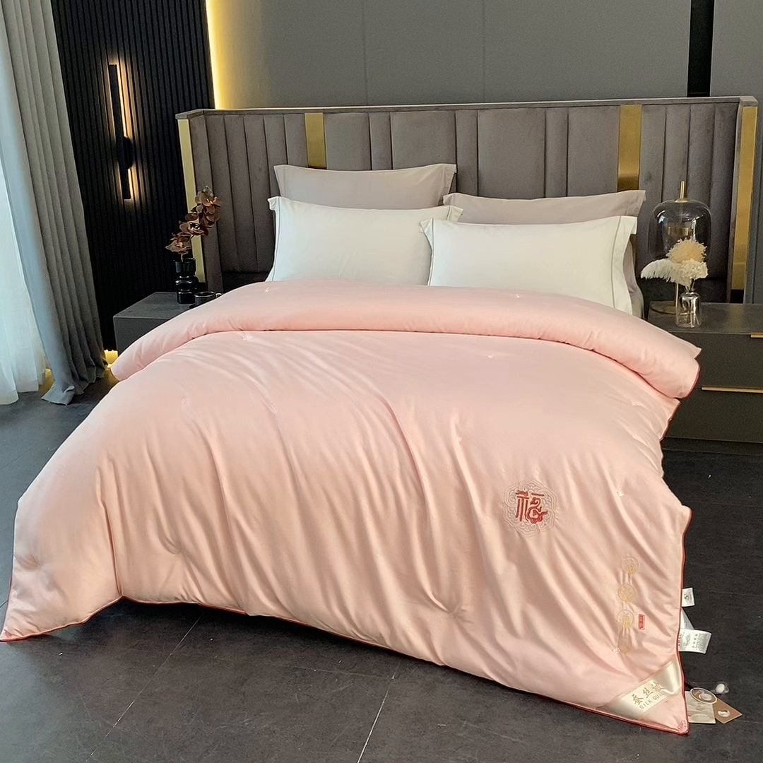 91家纺网 家纺一手货源 找家纺 芭芭棉家纺 2025春夏新款全棉纯棉百福被被子被芯 百福刺绣-玉