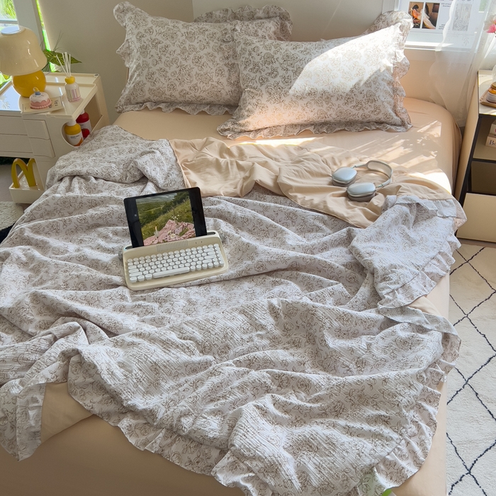 91家纺网 家纺一手货源 找家纺 希丞家居 2025新款小清新泡泡水洗棉夏被夏凉被空调被四件套 夏被-棉枝