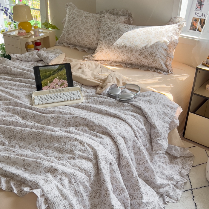 91家纺网 家纺一手货源 找家纺 希丞家居 2025新款小清新泡泡水洗棉夏被夏凉被空调被四件套 夏被-棉枝