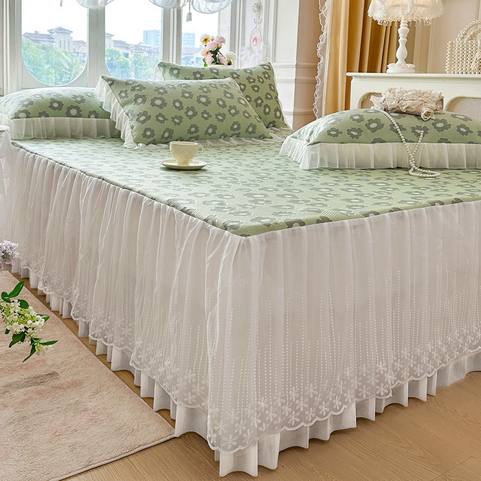 91家纺网 家纺一手货源 找家纺 芷卧 2025新款凉豆豆PE凉感刺绣双层花边床裙款冰豆豆凉席三件套（提供买家秀） 初夏-薄荷绿