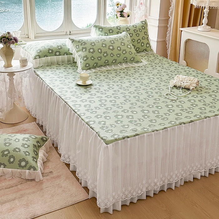 91家纺网 家纺一手货源 找家纺 芷卧 2025新款凉豆豆PE凉感刺绣双层花边床裙款冰豆豆凉席三件套（提供买家秀） 初夏-薄荷绿