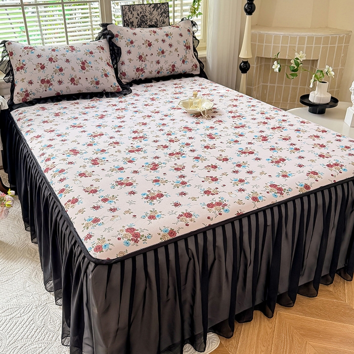 91家纺网 家纺一手货源 找家纺 大麦家纺 2025新款碳光冰丝软席子凉席-床裙款 春风细叶