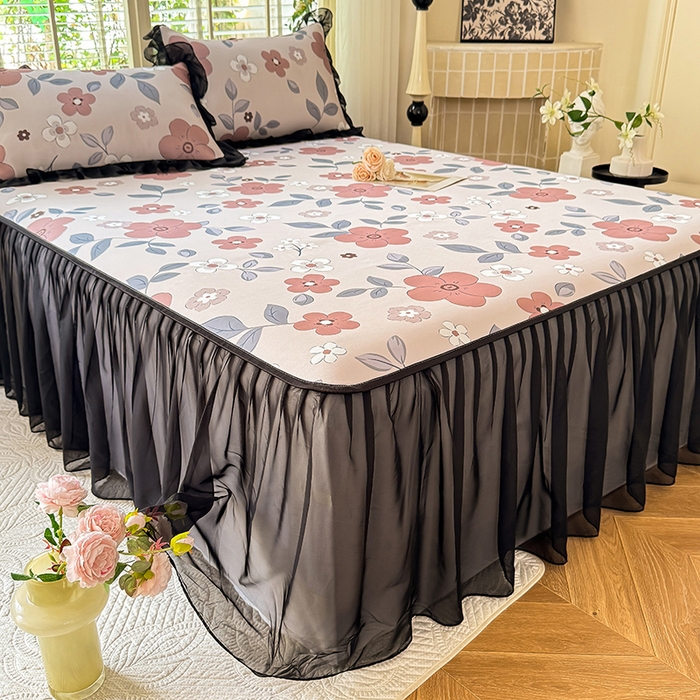 91家纺网 家纺一手货源 找家纺 大麦家纺 2025新款碳光冰丝软席子凉席-床裙款 美姬