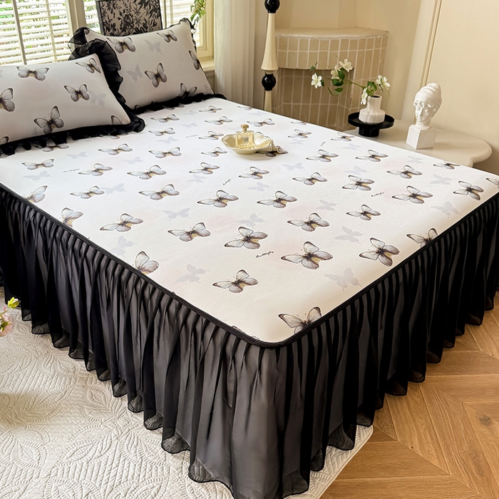 91家纺网 家纺一手货源 找家纺 大麦家纺 2025新款碳光冰丝软席子凉席-床裙款 蝶舞