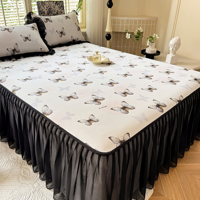 91家纺网 家纺一手货源 找家纺 大麦家纺 2025新款碳光冰丝软席子凉席-床裙款 蝶舞