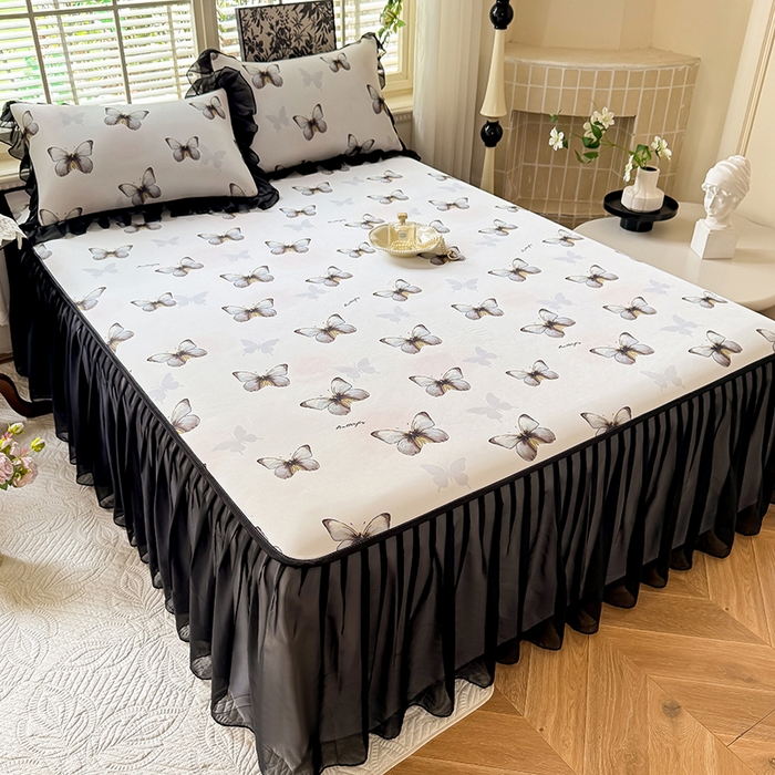 91家纺网 家纺一手货源 找家纺 大麦家纺 2025新款碳光冰丝软席子凉席-床裙款 蝶舞