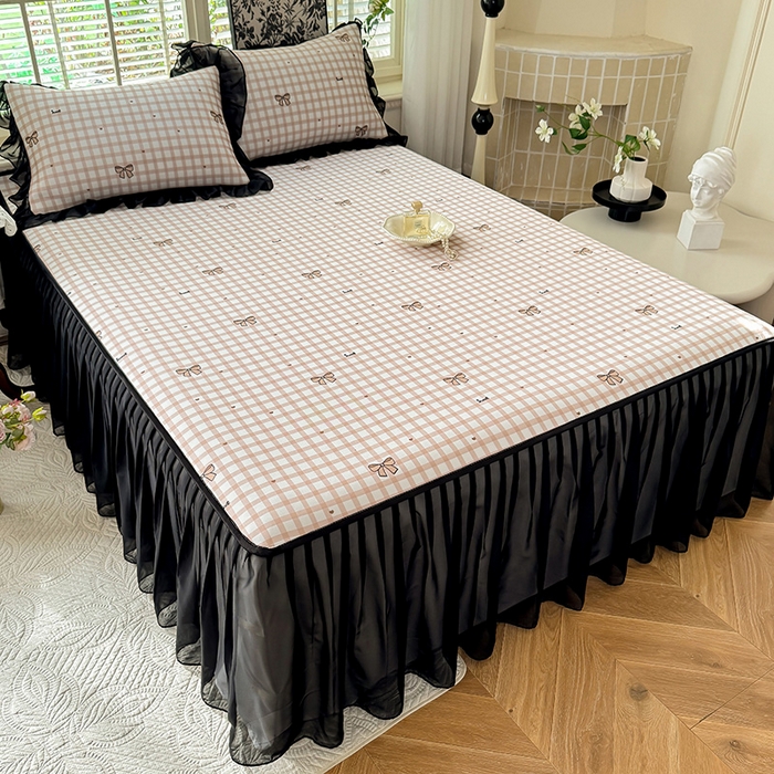 91家纺网 家纺一手货源 找家纺 大麦家纺 2025新款碳光冰丝软席子凉席-床裙款 布里奥