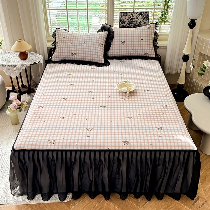 91家纺网 家纺一手货源 找家纺 大麦家纺 2025新款碳光冰丝软席子凉席-床裙款 布里奥