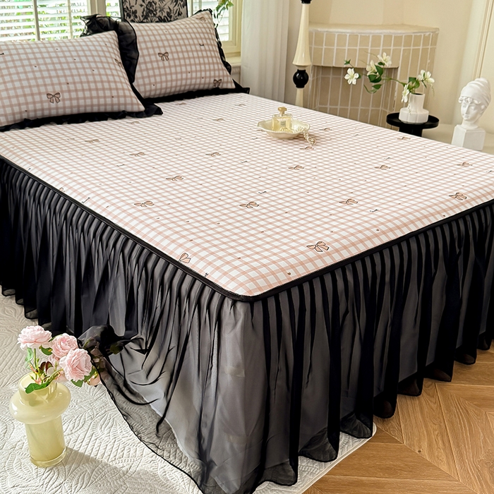 91家纺网 家纺一手货源 找家纺 大麦家纺 2025新款碳光冰丝软席子凉席-床裙款 布里奥