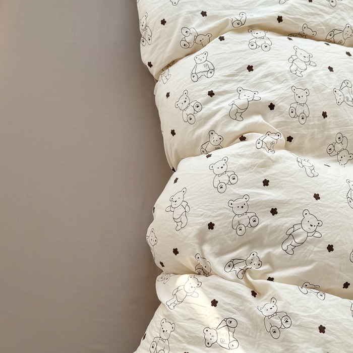 91家纺网 家纺一手货源 找家纺 丝芙妮家居（原乐视家纺） 2025春夏新款水洗皱皱棉印花四件套 丹尼熊