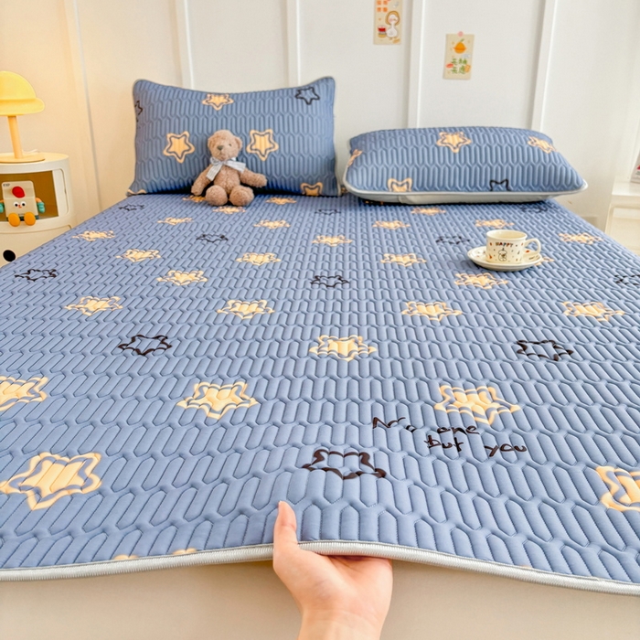 91家纺网 家纺一手货源 找家纺 （总）爱思凯家纺 2025新款【印花成人0.3 乳胶凉席】清新0.3 乳胶条席款