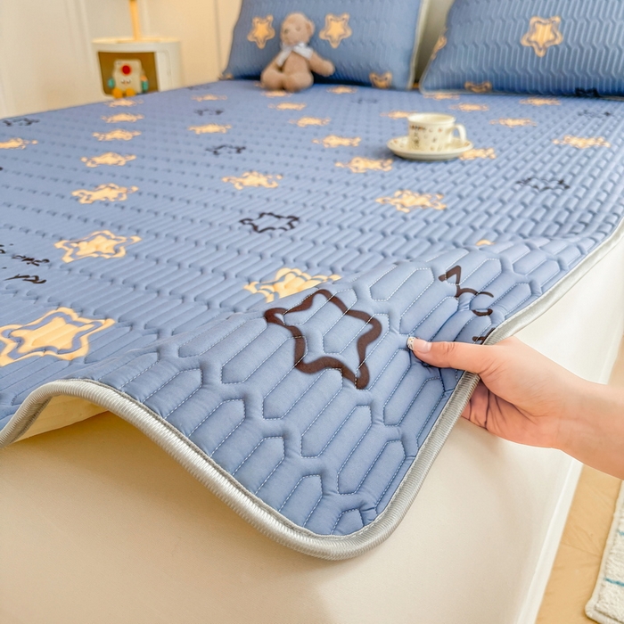 91家纺网 家纺一手货源 找家纺 （总）爱思凯家纺 2025新款【印花成人0.3 乳胶凉席】清新0.3 乳胶条席款