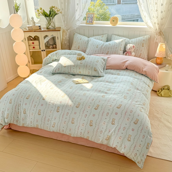 91家纺网 家纺一手货源 找家纺 丝芙妮家居（原乐视家纺） 2025春夏新款水洗皱皱棉印花四件套 可妮熊