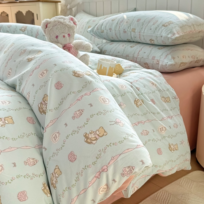 91家纺网 家纺一手货源 找家纺 丝芙妮家居（原乐视家纺） 2025春夏新款水洗皱皱棉印花四件套 可妮熊